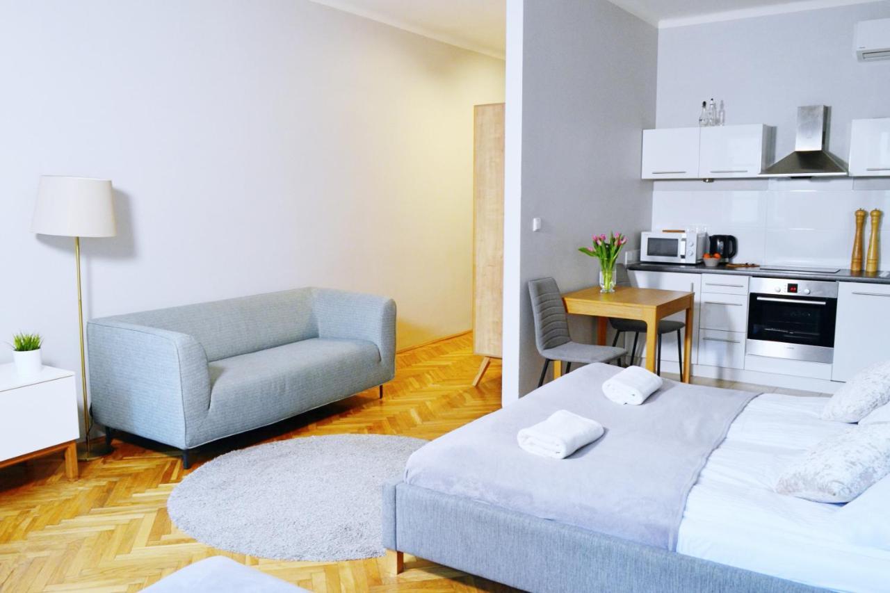 21 Florianska Street Apartments Краков Экстерьер фото